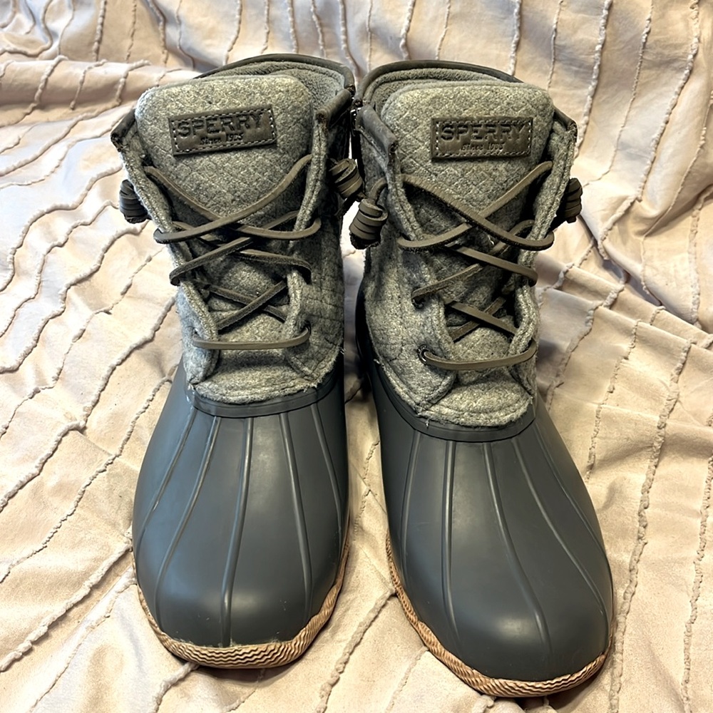 Sperry rain boots